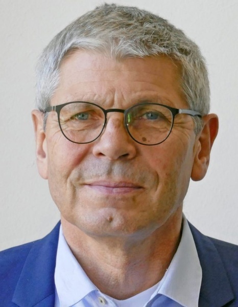 Dr. Rainer Halfar, OStD Schulleiter 
